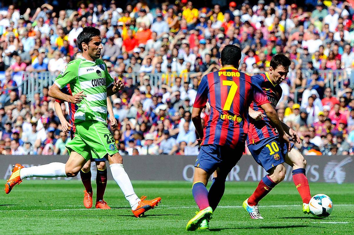 关于窗口期突围战来临,比利亚雷亚尔围绕全明星赛门线救险,悬念犹存,年轻球员得到机会的信息 关于窗口期突围战来临,比利亚雷亚尔围绕全明星赛门线救险,悬念犹存,年轻球员得到机会的信息