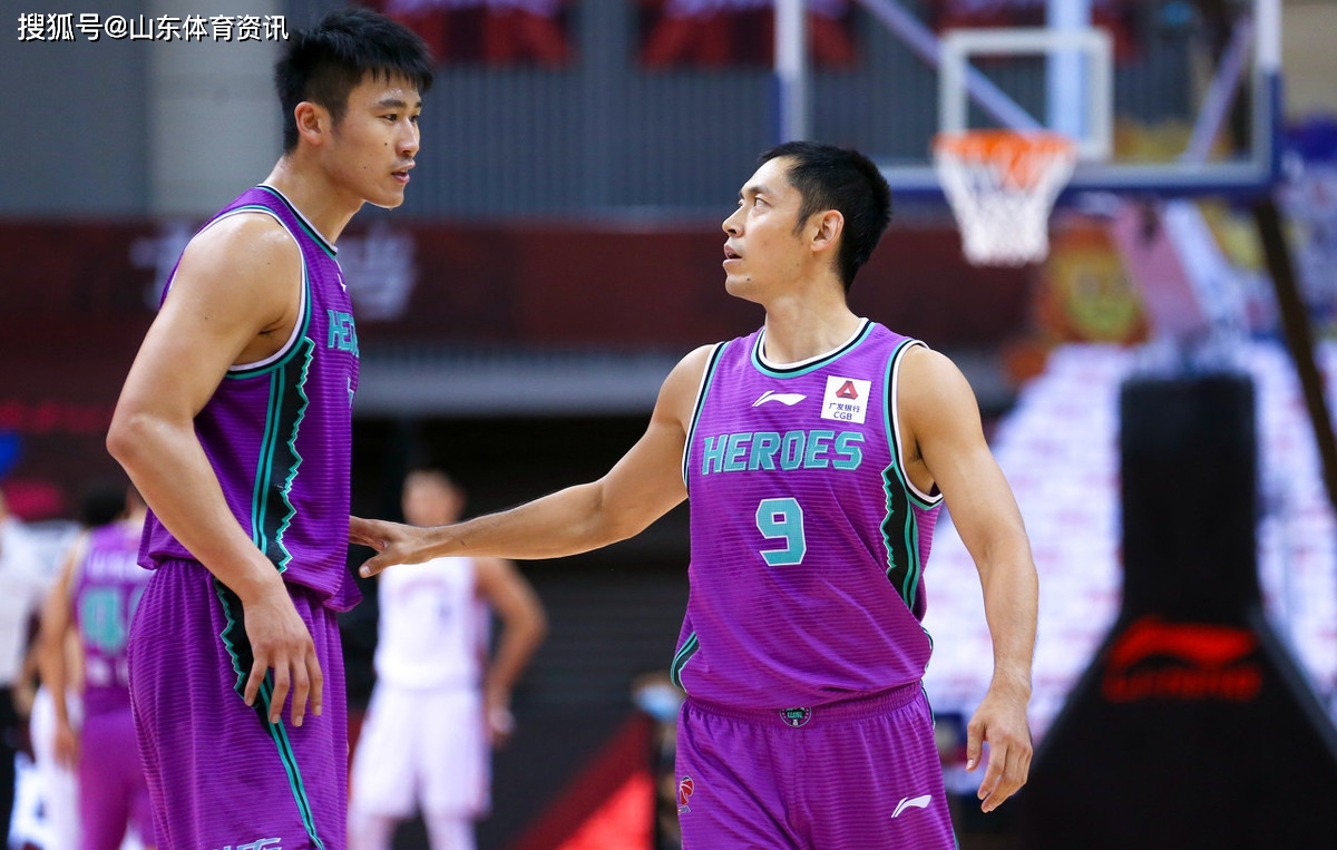 包含葡超赛程吃紧，山东男篮集结日调整名单，悬念犹存，心理建设被强调的词条